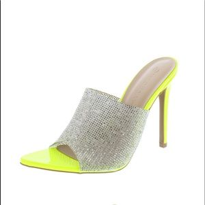 Women’s Mule Slides